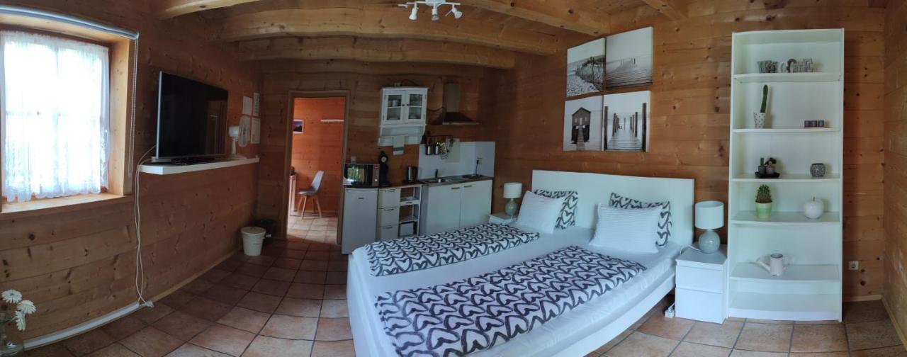 Im Blockhaus Am Chiemsee Apartment *